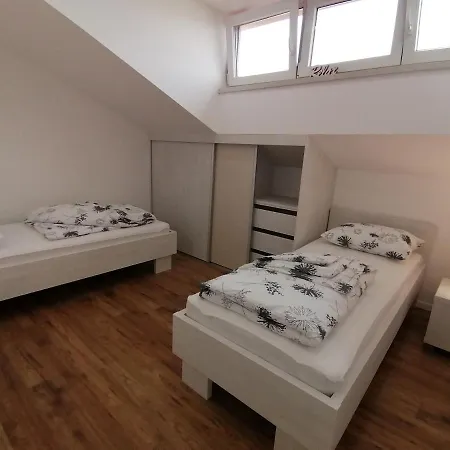 Apartament Kiko *
